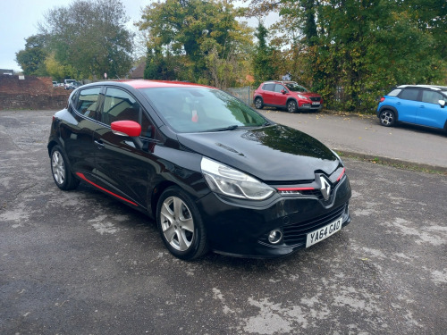 Renault Clio  1.5 dCi Dynamique MediaNav Hatchback 5dr Diesel Manual Euro 5 (s/s) (90 ps)
