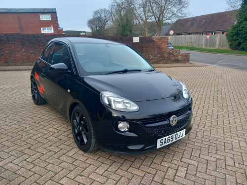 Vauxhall ADAM  1.2i Griffin Hatchback 3dr Petrol Manual Euro 6 (70 ps) 