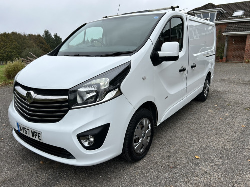 Vauxhall Vivaro  1.6 CDTi 2700 Sportive Panel Van 5dr Diesel Manual L1 H1 Euro 6 (120 ps)