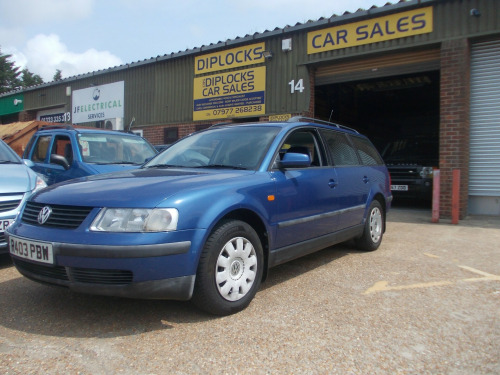Volkswagen Passat  SE TDI 5-Door