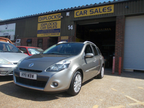 Renault Clio  DYNAMIQUE TOMTOM TCE 5-Door Estate