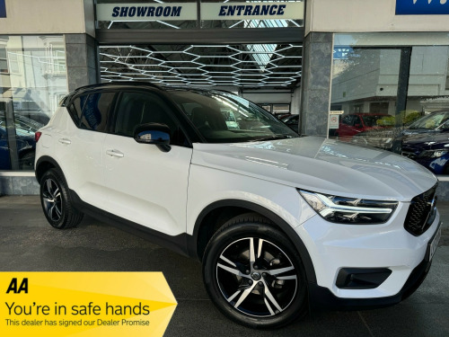 Volvo XC40  1.5 T3 R-Design SUV Petrol Manual Euro 6 (s/s) (163 ps) 5dr