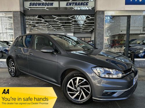 Volkswagen Golf  1.6 TDI Match Hatchback 5dr Diesel DSG Euro 6 (s/s) (115 ps)