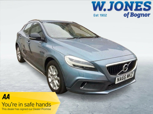 Volvo V40  1.5 T3 Pro Hatchback Petrol Auto Euro 6 (s/s) (152 ps) 5dr