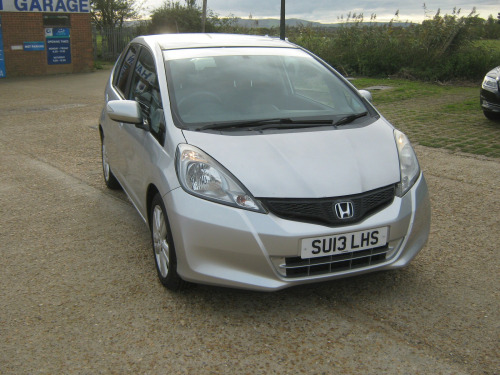 Honda Jazz  I-VTEC ES PLUS 5-Door