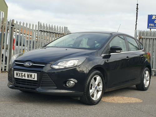 Ford Focus  1.6 Zetec Hatchback 5dr Petrol Manual Euro 5 (105 ps)