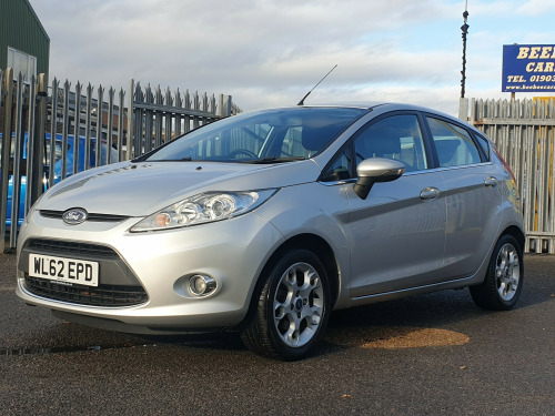 Ford Fiesta  1.25 Zetec Hatchback 5dr Petrol Manual Euro 5 (82 ps)