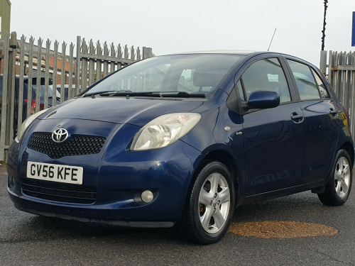 Toyota Yaris  1.4 D-4D T Spirit Hatchback 5dr Diesel Manual (119 g/km, 88 bhp)