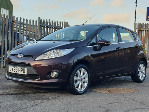 Ford Fiesta  1.25 Zetec Hatchback 5dr Petrol Manual (133 g/km, 81 bhp) 