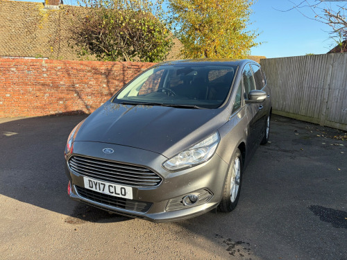 Ford S-MAX  2.0 TDCi Titanium MPV 5dr Diesel Manual Euro 6 (s/s) (180 ps)