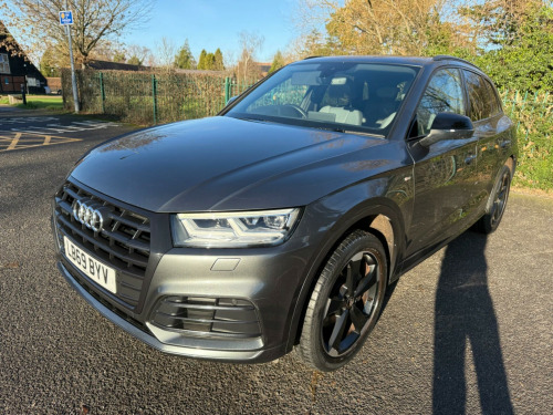Audi Q5  2.0 TFSI 45 Black Edition S Tronic quattro Euro 6 (s/s) 5dr 