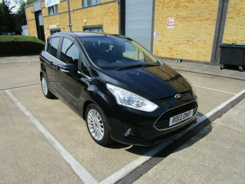 Ford B-Max  TITANIUM 5-Door