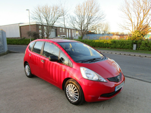 Honda Jazz  I-VTEC S 5-Door (Chain Driven, Low Mileage)