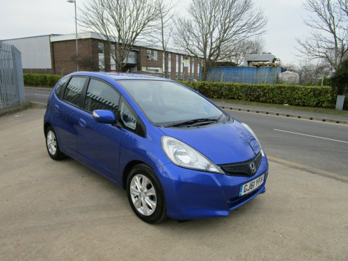 Honda Jazz  I-VTEC ES 5-Door Automatic -  (Cat Loss)