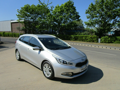 Kia ceed  CRDI 2 ECODYNAMICS 5-Door 35 Road Tax)