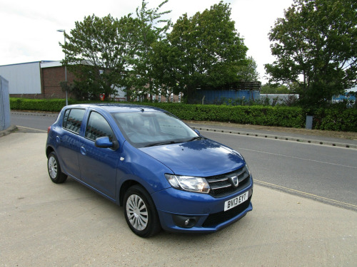 Dacia Sandero  LAUREATE DCI 5-Door (20 Pound Road Tax)