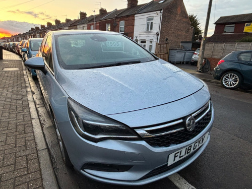 Vauxhall Astra  1.4T 16V 150 SRi Nav 5dr