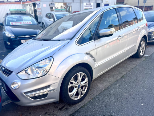 Ford S-MAX  2.0 TDCi 140 Titanium 5dr