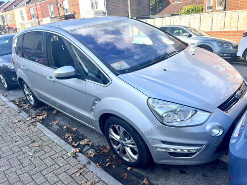 Ford S-MAX  2.0 TDCi 140 Titanium 5dr