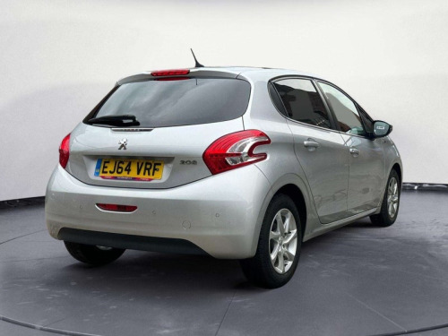 Peugeot 208  1.2 VTi Style 5dr