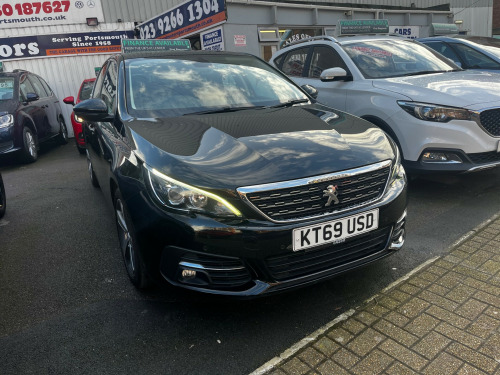 Peugeot 308  1.2 PureTech 110 Allure 5dr [6 Speed]