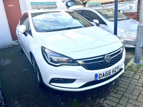 Vauxhall Astra  1.4T 16V 150 SRi Nav 5dr