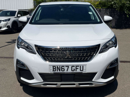 Peugeot 3008 Crossover  1.2 PureTech Allure 5dr