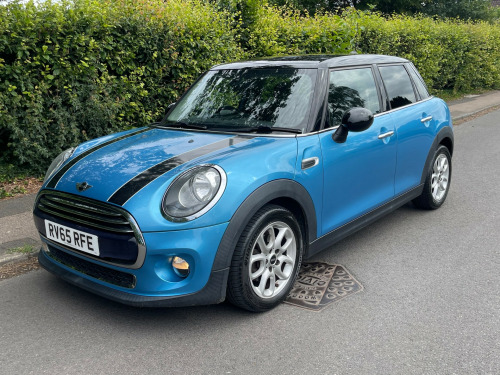 MINI Cooper COOPER D 5-Door