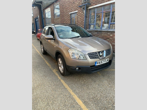 Nissan Qashqai  TEKNA DCI 5-Door