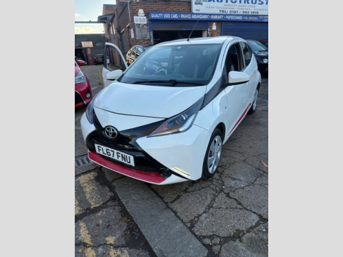 Toyota AYGO  1.0 VVT-i x-play Hatchback 5dr Petrol Manual Euro 6 (68 ps)