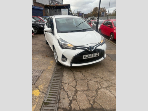 Toyota Yaris  1.5 VVT-h Icon Hatchback 5dr Petrol Hybrid E-CVT Euro 6 (101 ps)