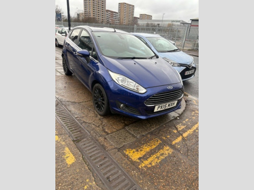 Ford Fiesta  1.0T EcoBoost Titanium Hatchback 5dr Petrol Manual Euro 5 (s/s) (125 ps) 