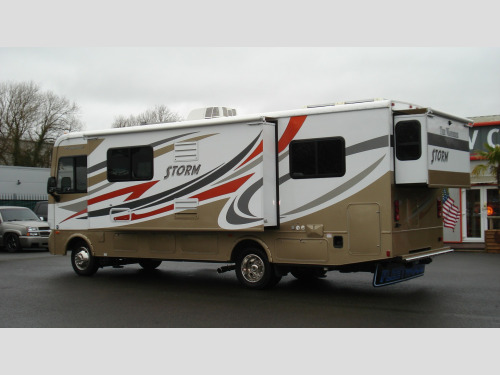 Cadillac Storm 28F  american motorhome rv 