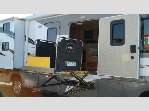Toyota Vista  American motorhome R.V. Disabled Wheel chair access. Events rental business