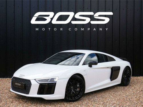 Audi R8  5.2 FSI V10 Plus Coupe 2dr Petrol S Tronic quattro Euro 6 (s/s) (610 ps)