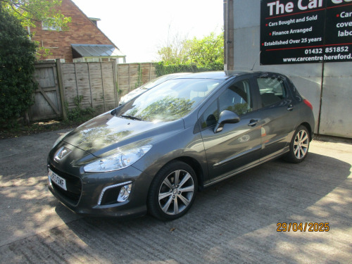 Peugeot 308  E-HDI ACTIVE NAVIGATION VERSION 5-Door