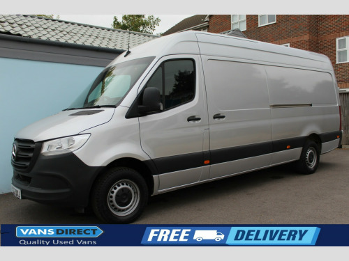 Mercedes-Benz Sprinter  315 PROGRESSIVE 2.0 CDI 150 REAR RAMP AIR CON REAR VIEW CAMERA L3/H2 LWB