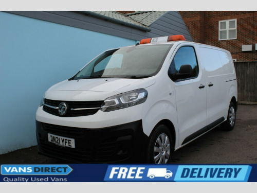 Vauxhall Vivaro  2.0 Turbo D 3100 Dynamic Panel Van 6dr Diesel Manual AIR CON TAILGATE APPLE 