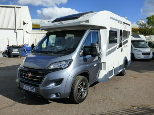 Ford T-Line  Motorhome 