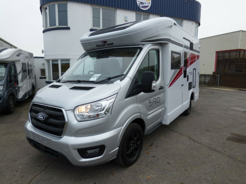 Ford Kronos Compact 590  Compact