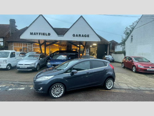 Ford Fiesta  TITANIUM 5-Door