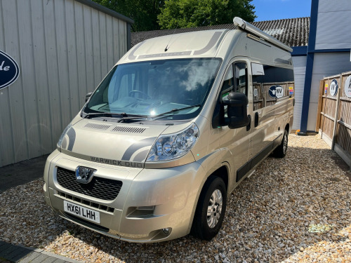 Peugeot Warwick  ** REAR LOUNGE 2 BERTH / FINISHED IN GOLD **