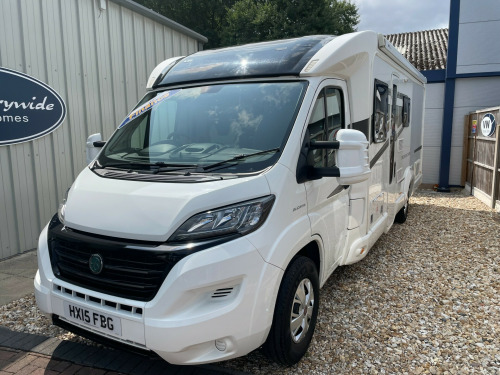 Bessacarr 494  ** ISLAND BED - FRONT LOUNGE **