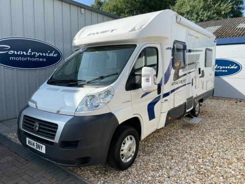 Suzuki Escape 664  