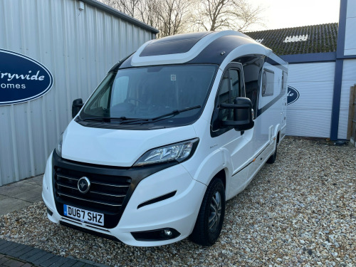 NIESMANN AND BISCHOFF S Move 6.9Q  LUXURIOUS TOURER  