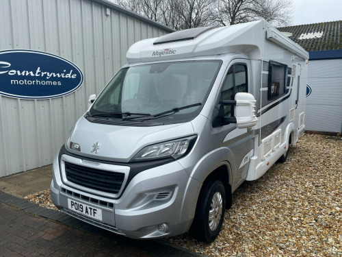 Elddis Majestic 175  LUXURY 2 BERTH - SPECIAL EDITION  