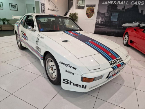 Porsche 924  Historic Martini Vehicle 2.0i Petrol 5 Speed Manual