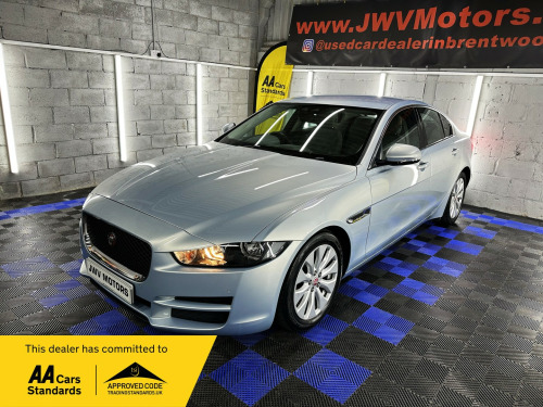 Jaguar XE  2.0d SE Saloon 4dr Diesel Auto Euro 6 (s/s) (163 ps)