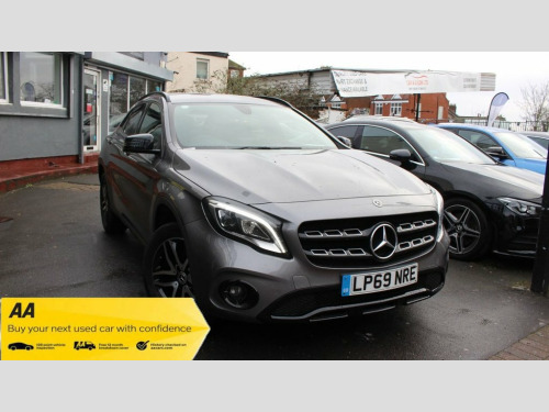 Mercedes-Benz GLA-Class GLA180 1.6 GLA180 GPF Urban Edition SUV 5dr Petrol 7G-DCT