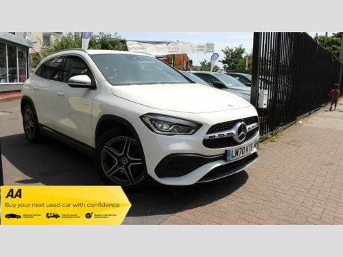 Mercedes-Benz GLA-Class GLA200 1.3 GLA200 AMG Line SUV 5dr Petrol 7G-DCT Euro 6 (